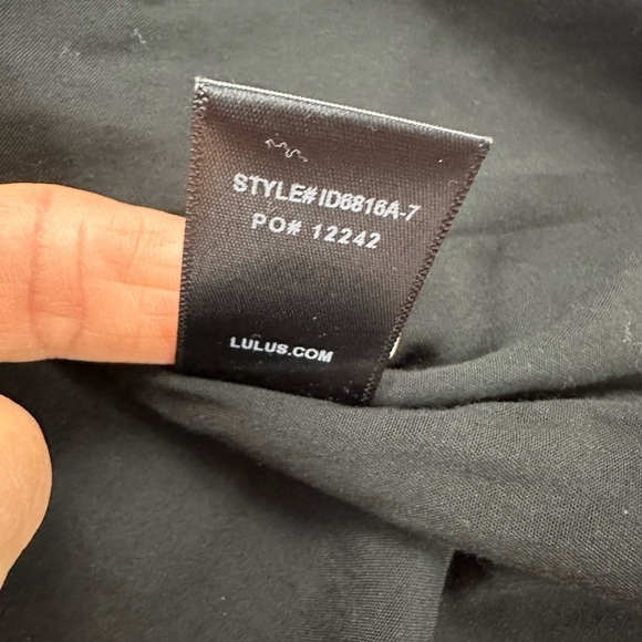 LULU’S take me black floral BOUQUET wrap around dress sz  S - Picture 12 of 12